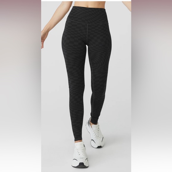 Alo Jacquard High-Waist Checkered Legging - Picture 1 of 2